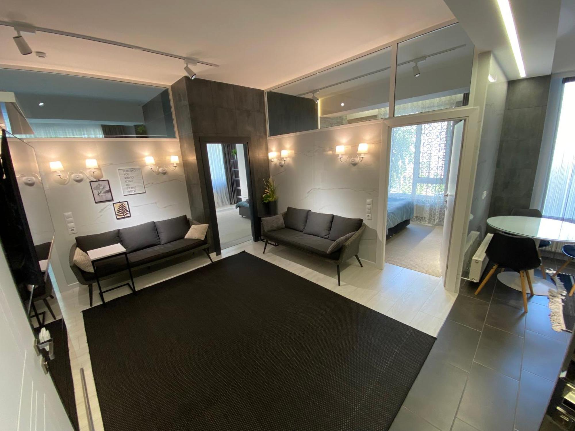 Rentnow Modern Business Apartment With 3 Bedrooms In Centre Кишинёв Экстерьер фото
